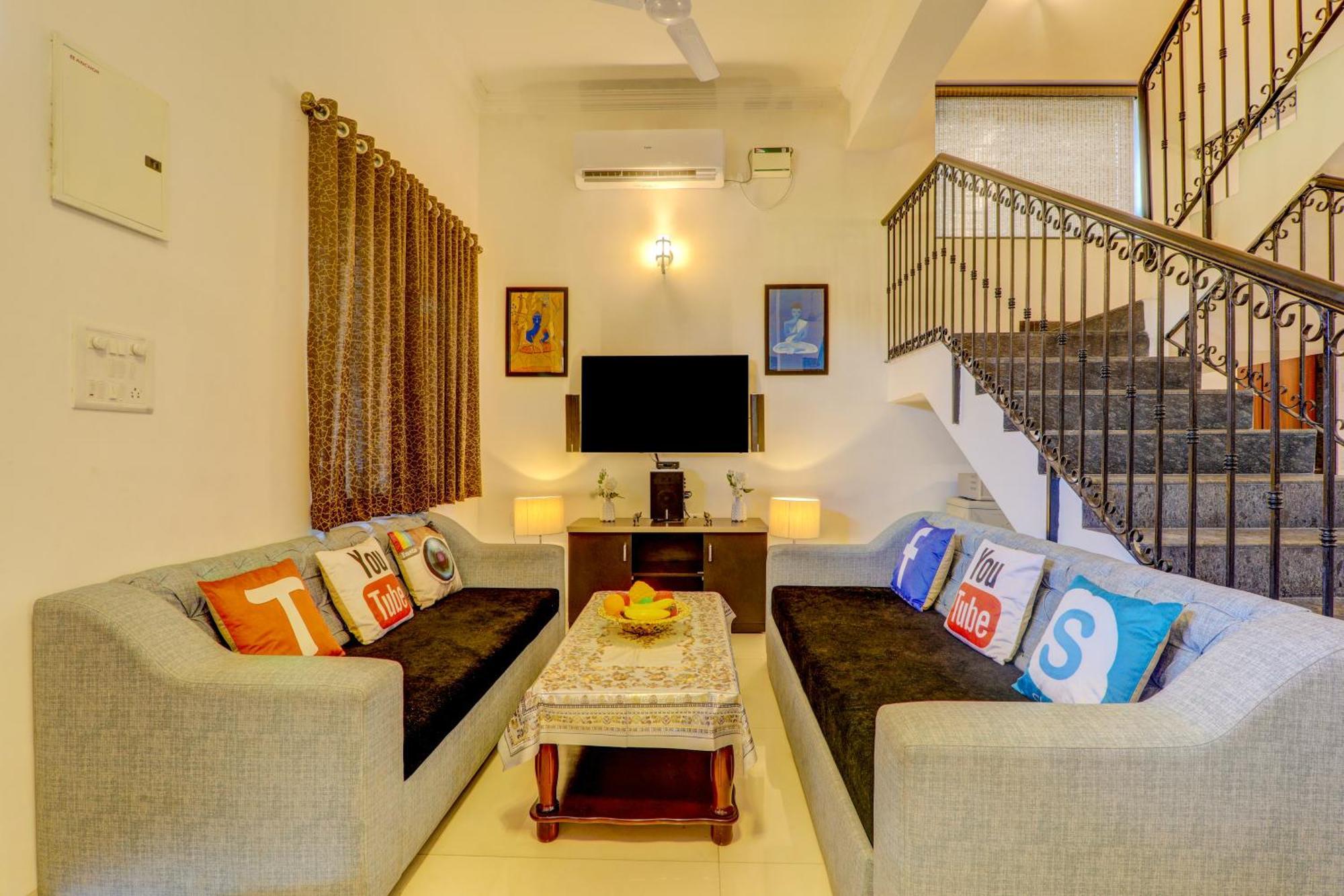 Ludo Private Pool Villa, Wifi-Caretaker-Parking, North Goa バガ エクステリア 写真